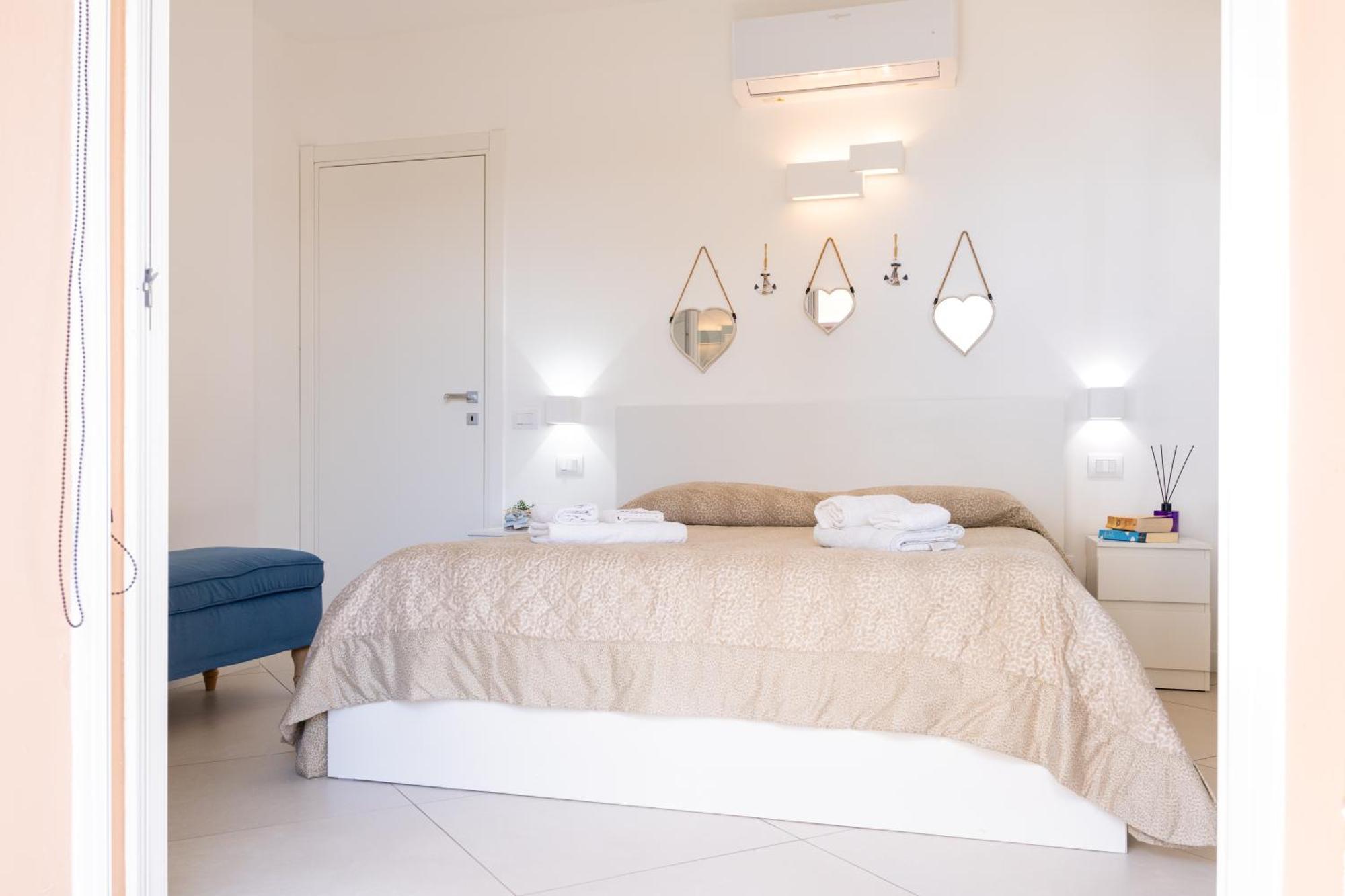 Residenza Del Barone Luxury House - Pula, Sardegna Daire Dış mekan fotoğraf