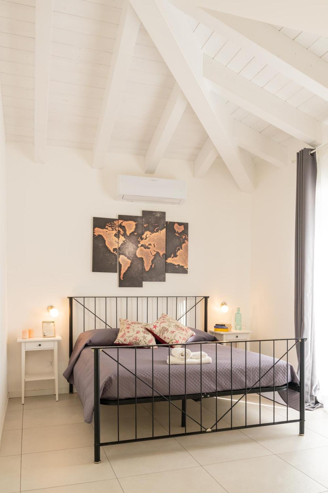 Residenza Del Barone Luxury House - Pula, Sardegna Daire Dış mekan fotoğraf